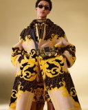 Fendace : Tout est or pour Versace par Fendi